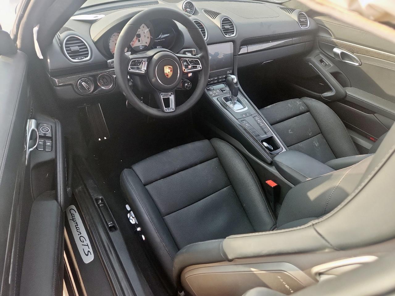 2025 PORSCHE Cayman