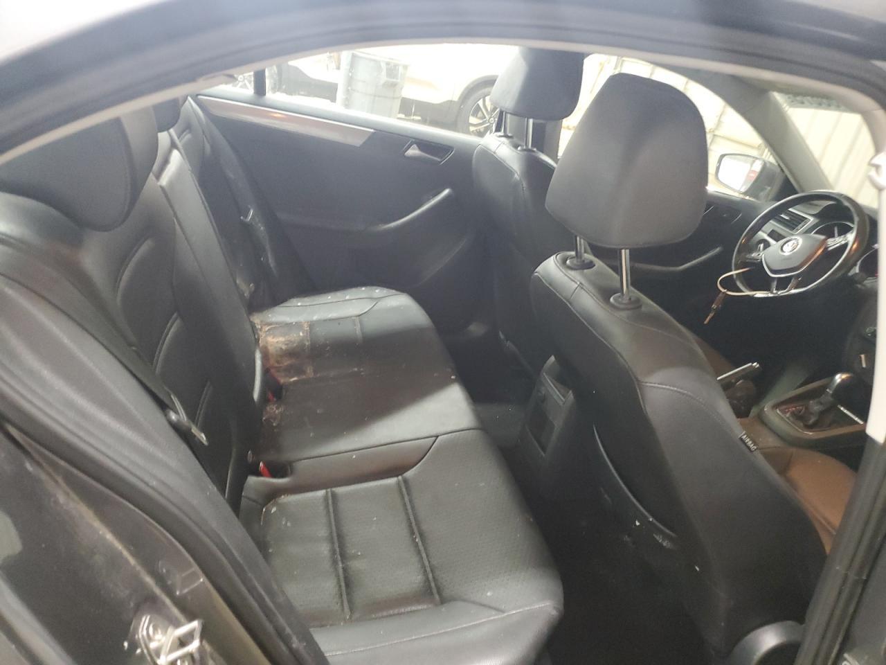 2017 VOLKSWAGEN JETTA
