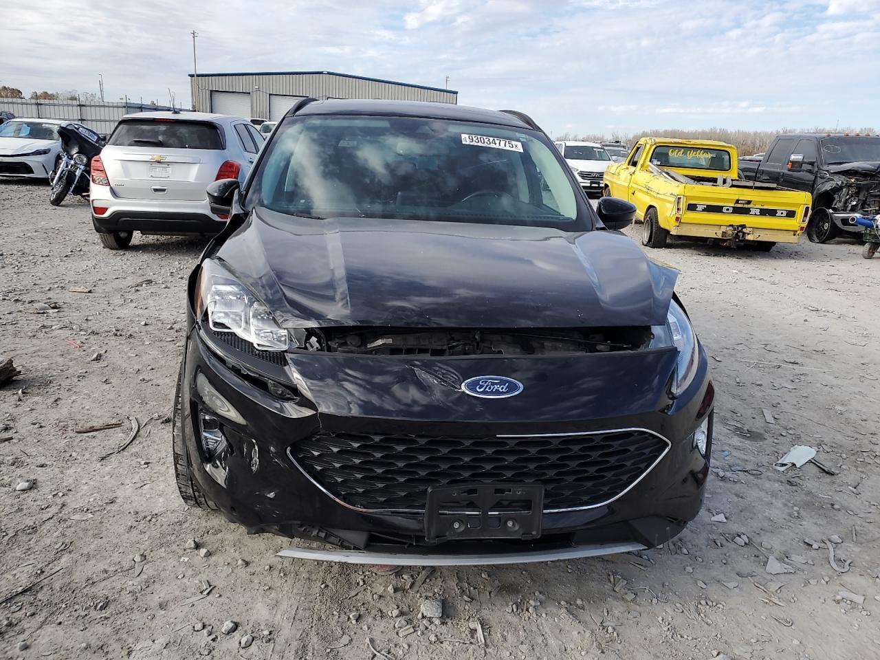 2021 FORD ESCAPE