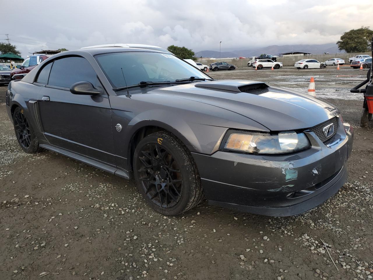 2004 FORD MUSTANG