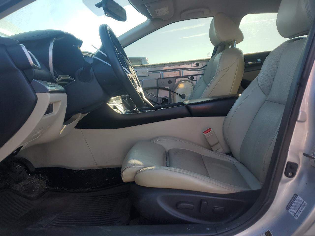 2016 NISSAN Maxima