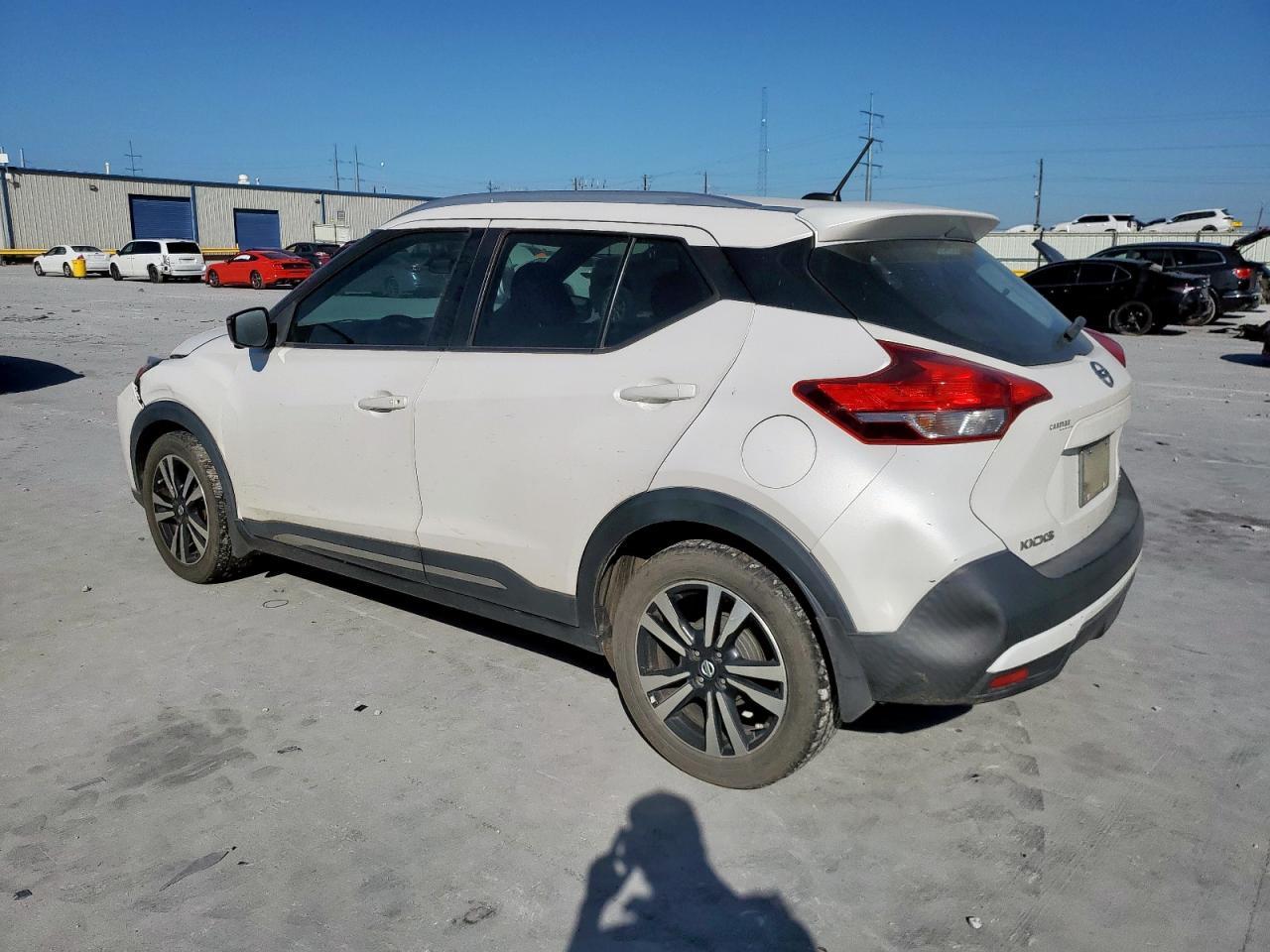 2019 NISSAN KICKS