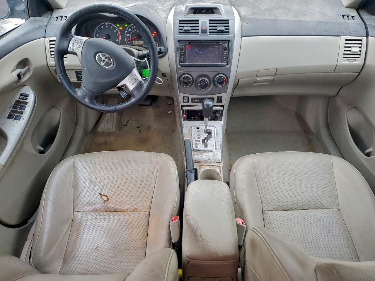 2013 TOYOTA COROLLA