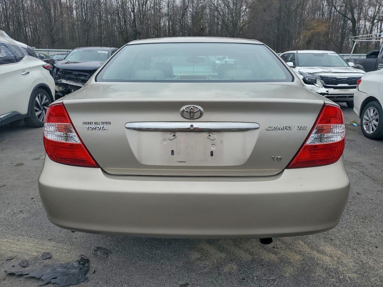 2002 TOYOTA CAMRY