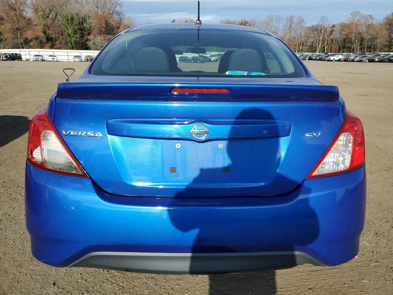 2017 NISSAN VERSA