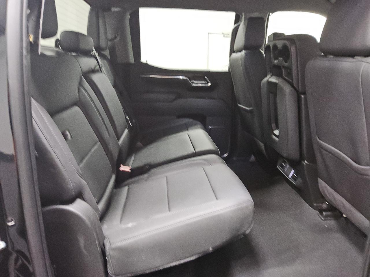 2025 GMC Sierra