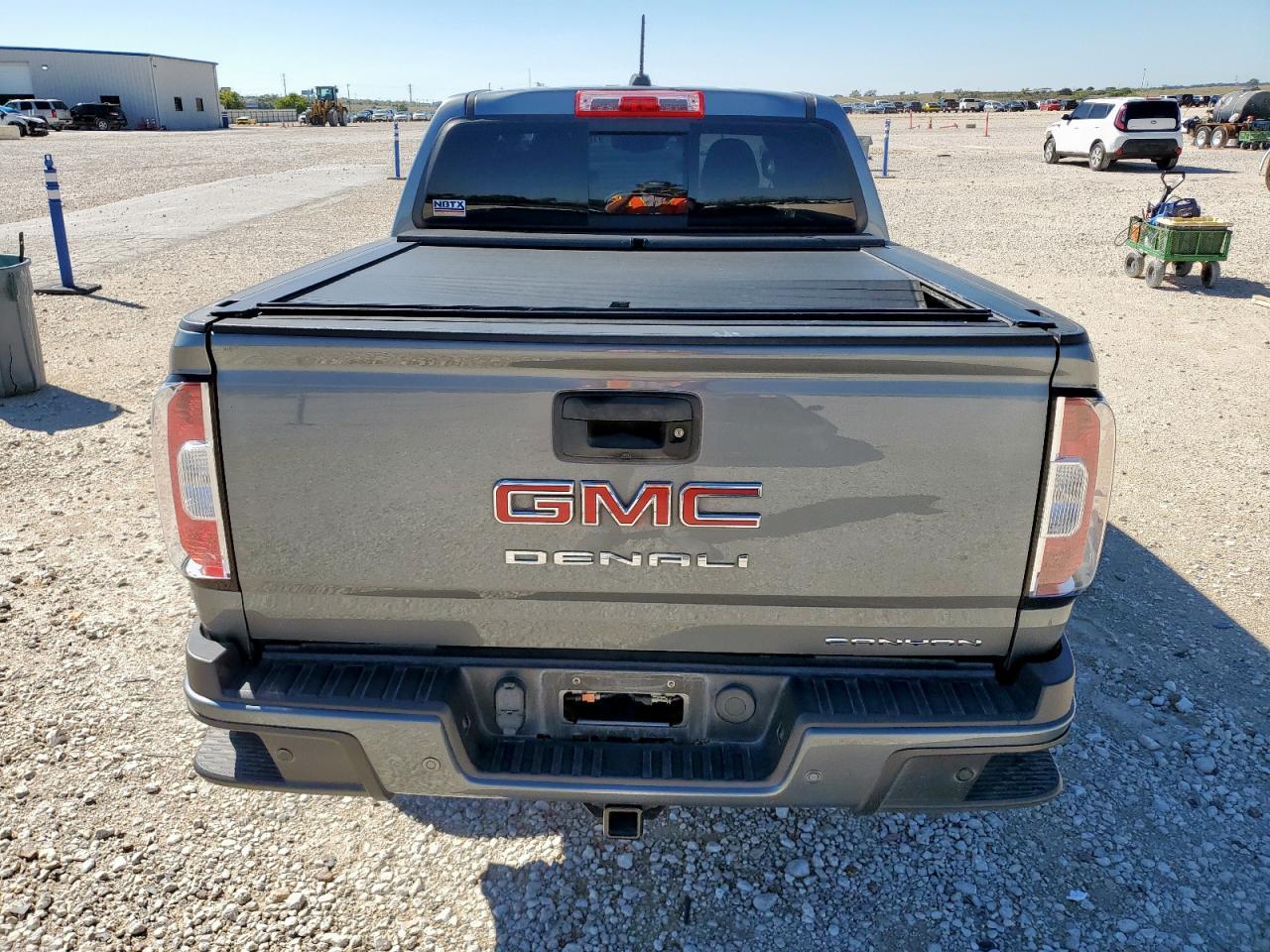 2022 GMC CANYON