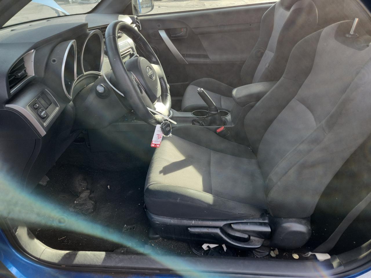 2015 TOYOTA SCION