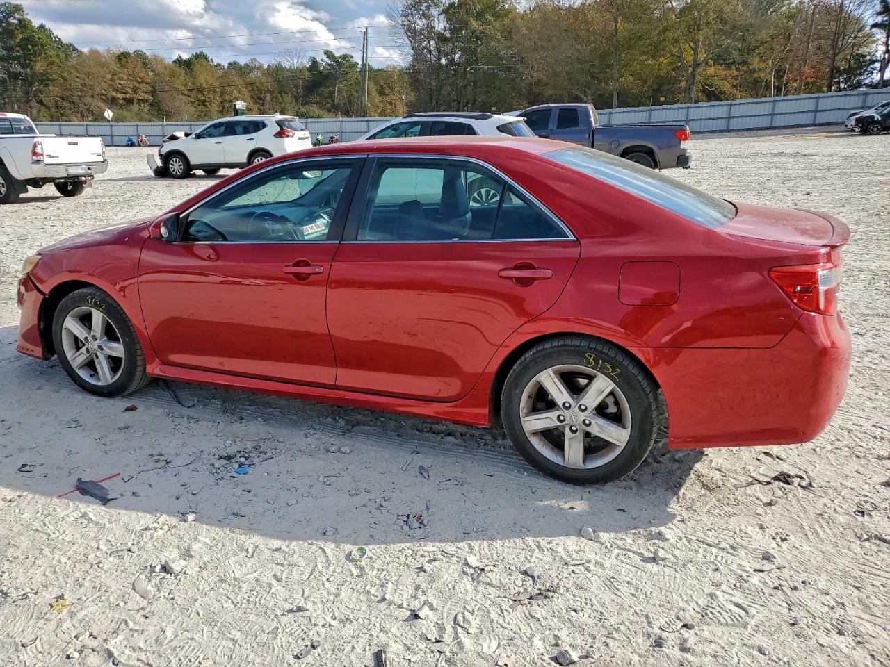 2013 TOYOTA CAMRY