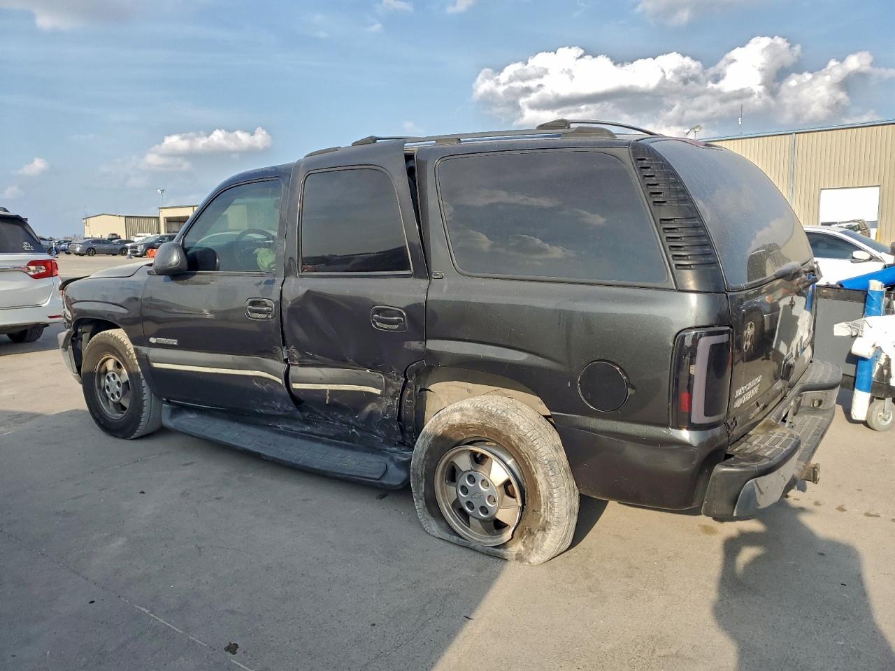 2003 CHEVROLET Tahoe
