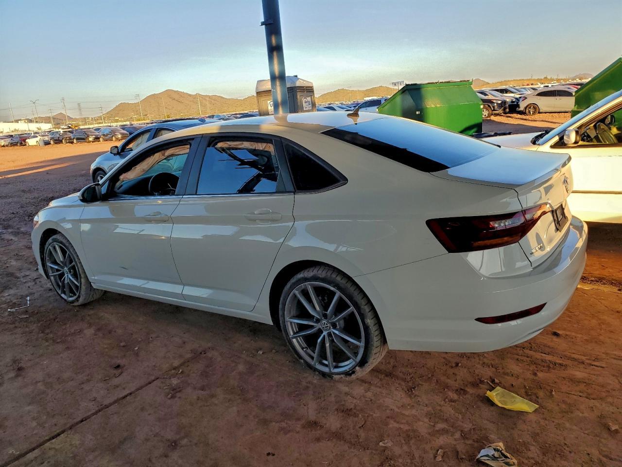 2019 VOLKSWAGEN JETTA