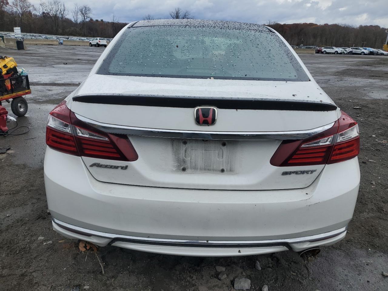 2017 HONDA ACCORD