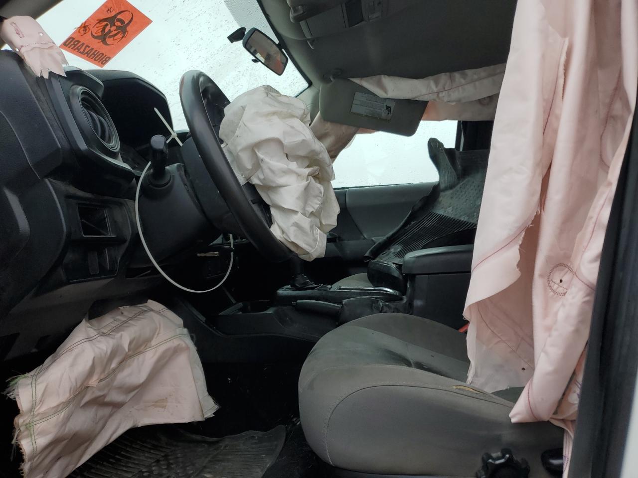 2017 TOYOTA TACOMA