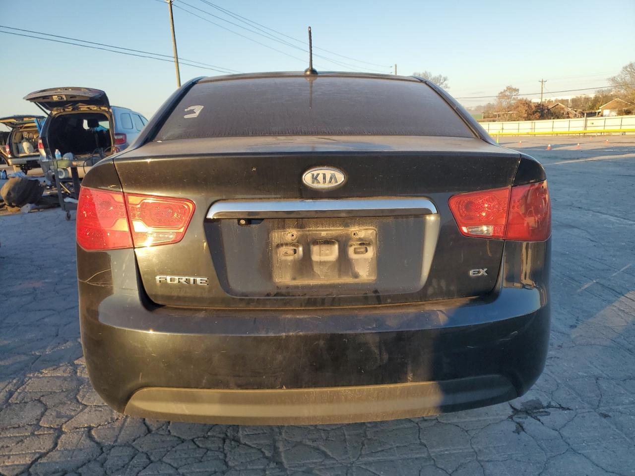 2011 KIA FORTE