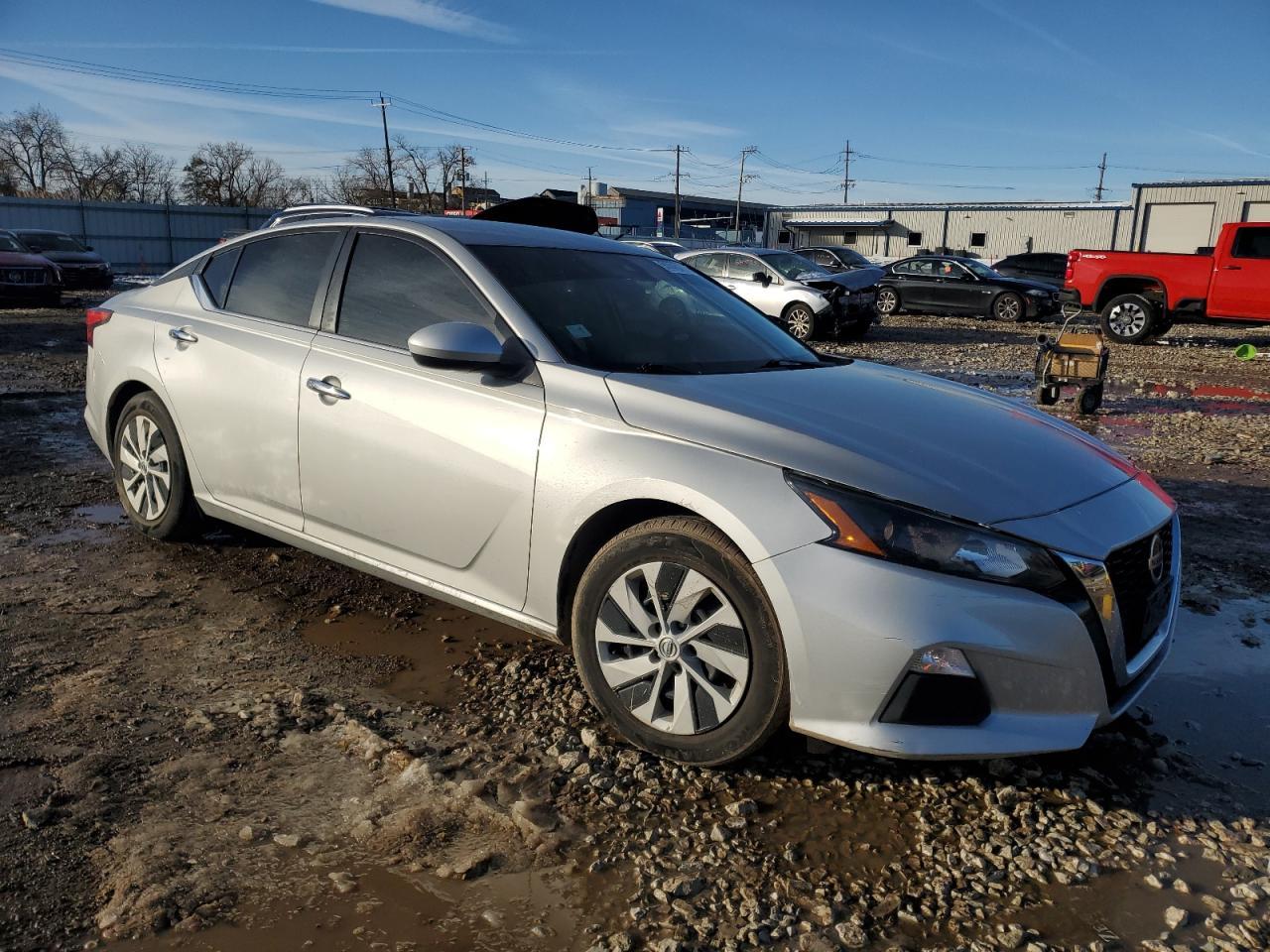 2022 NISSAN ALTIMA