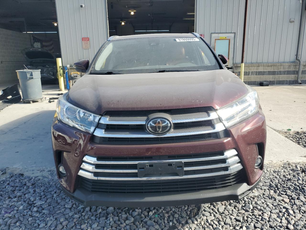2019 TOYOTA HIGHLANDER