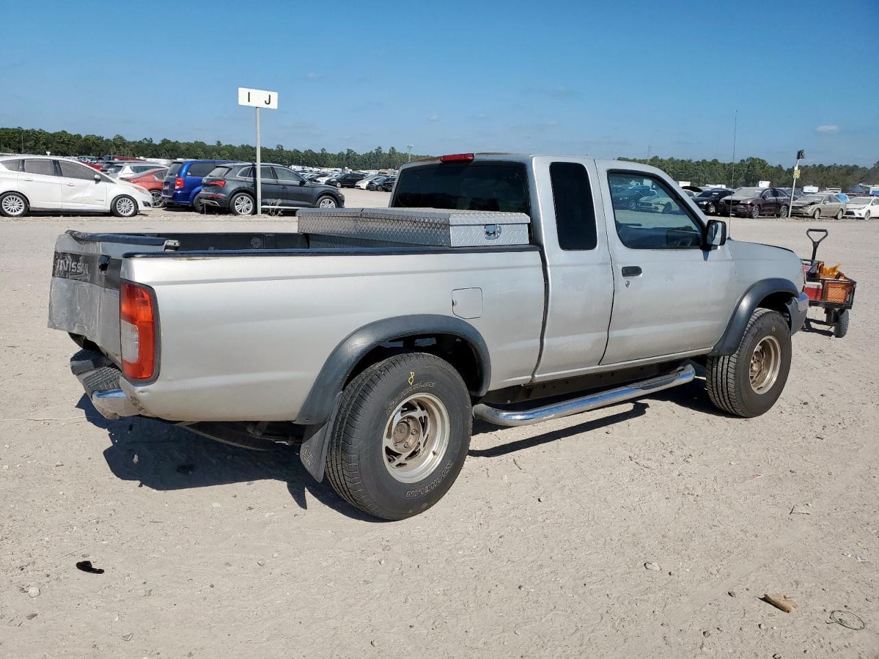 1998 NISSAN Frontier