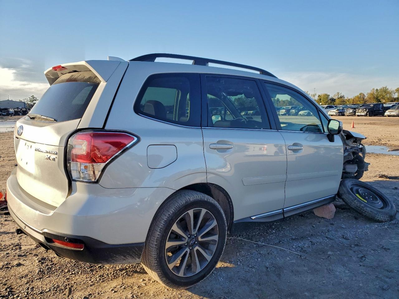 2018 SUBARU FORESTER