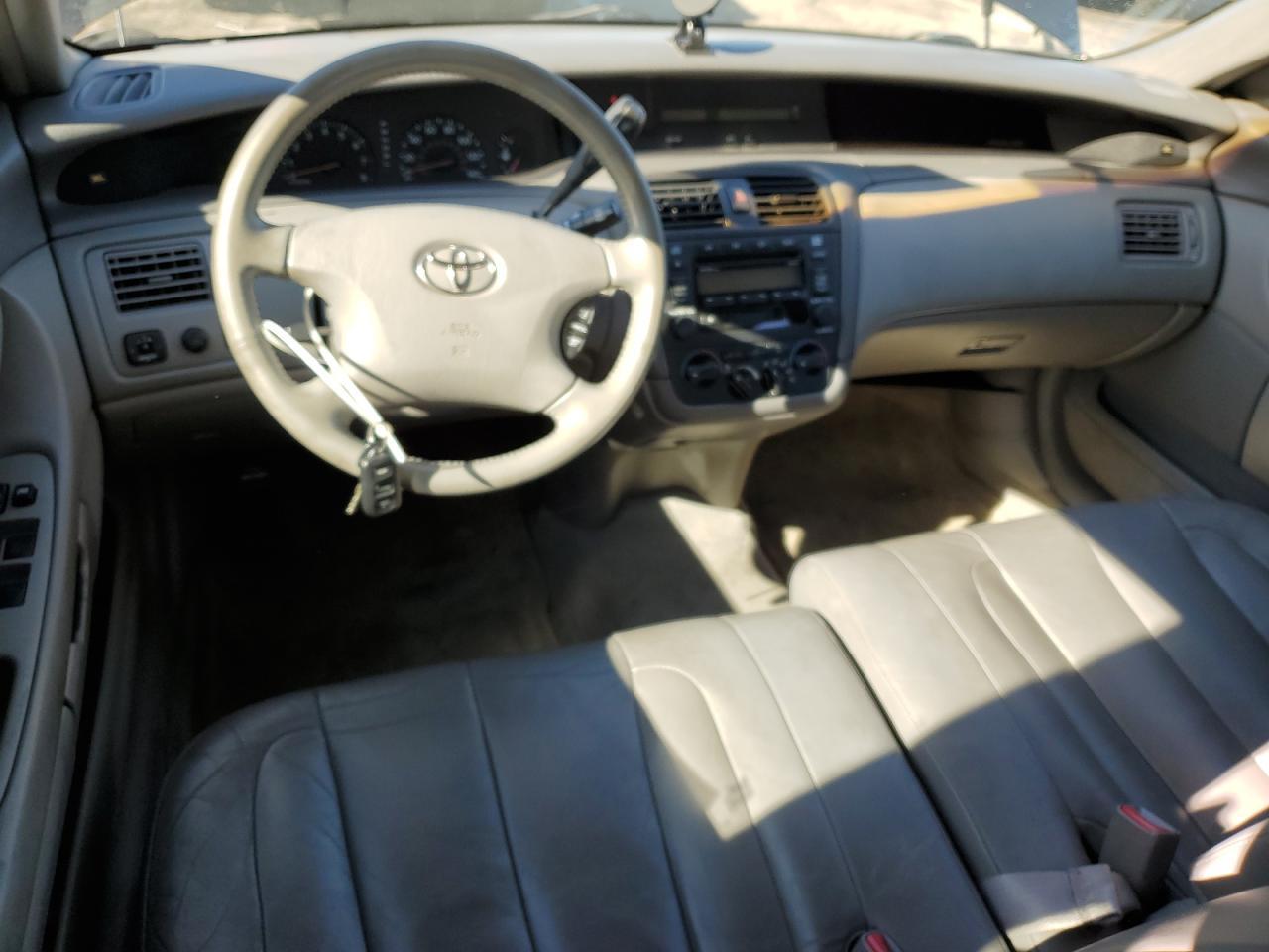 2003 TOYOTA Avalon