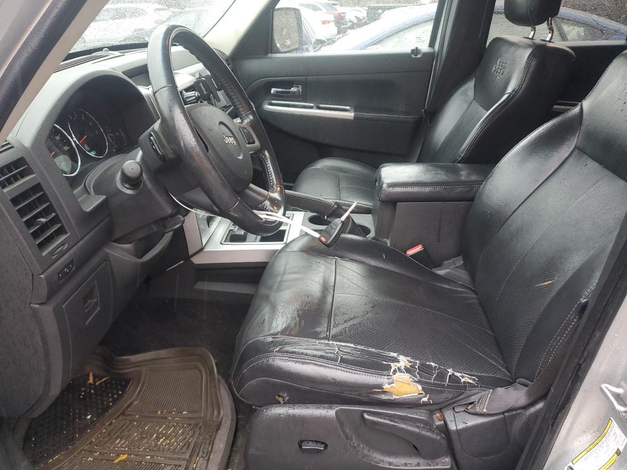 2010 JEEP Liberty