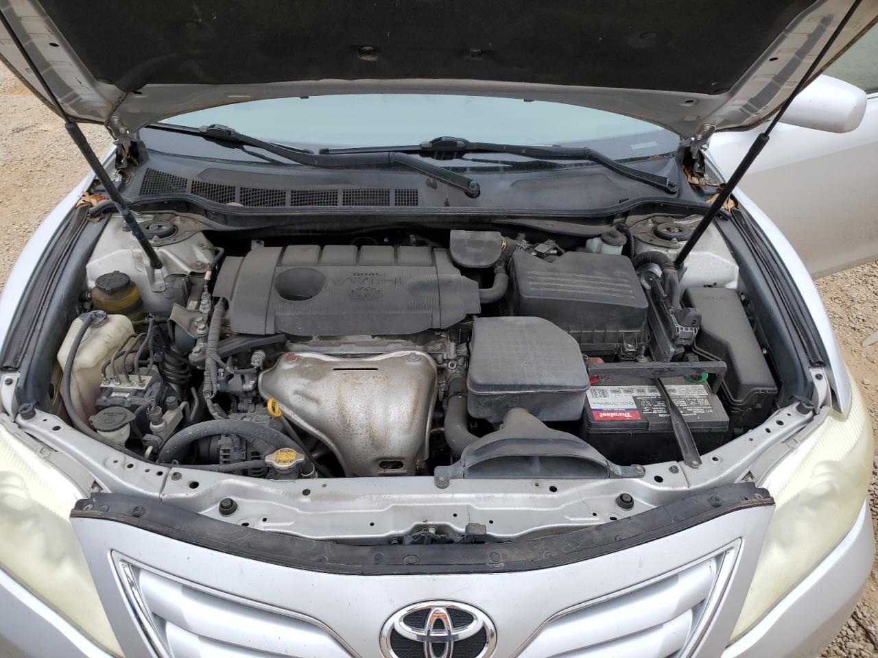 2011 TOYOTA CAMRY