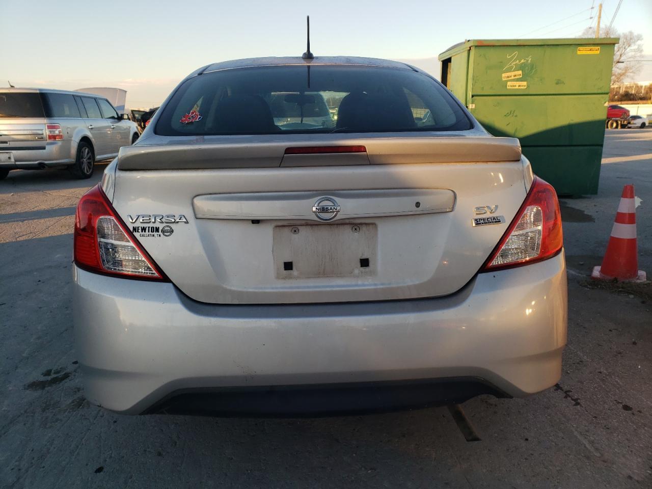 2019 NISSAN VERSA