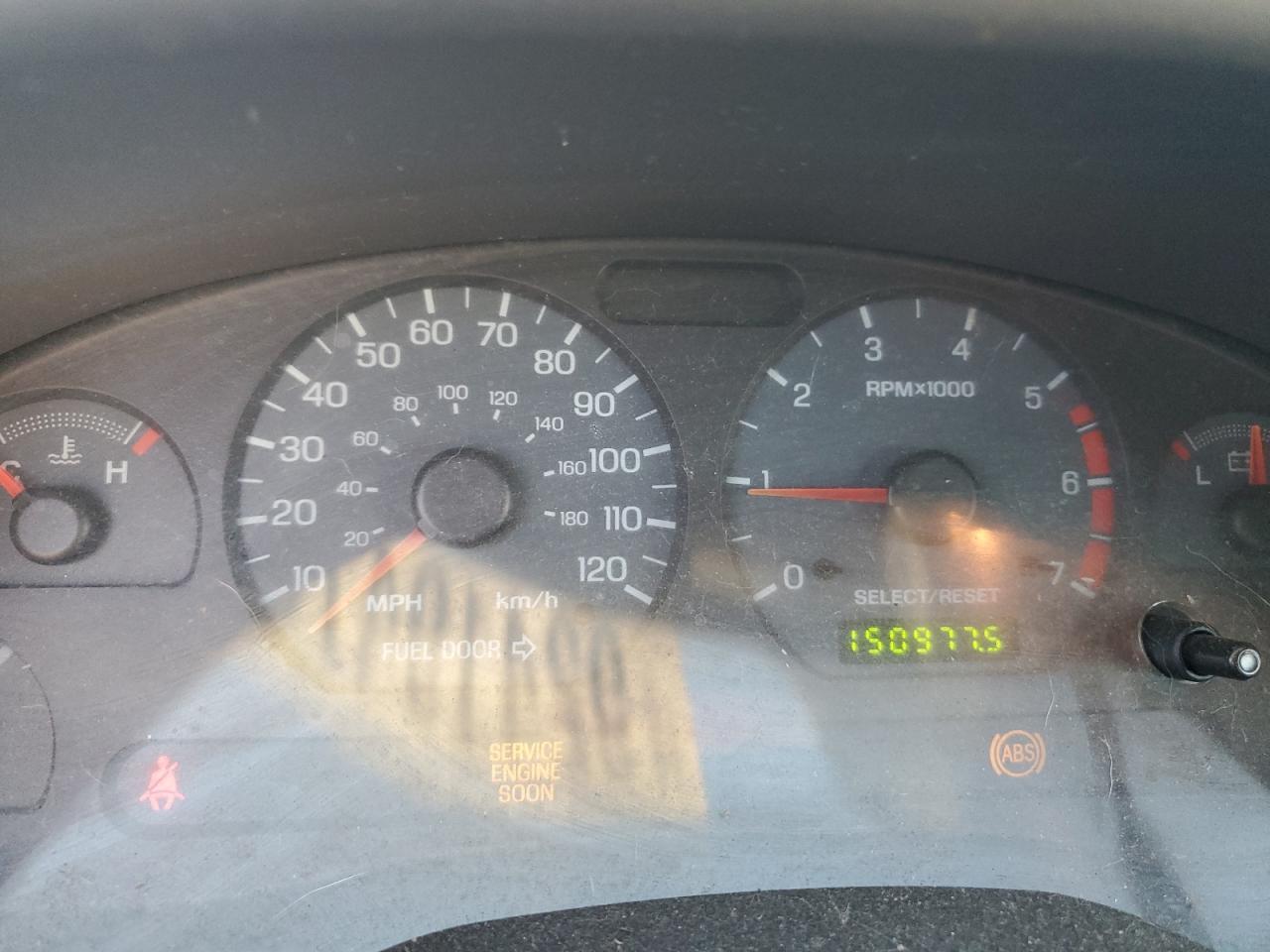 2004 FORD MUSTANG