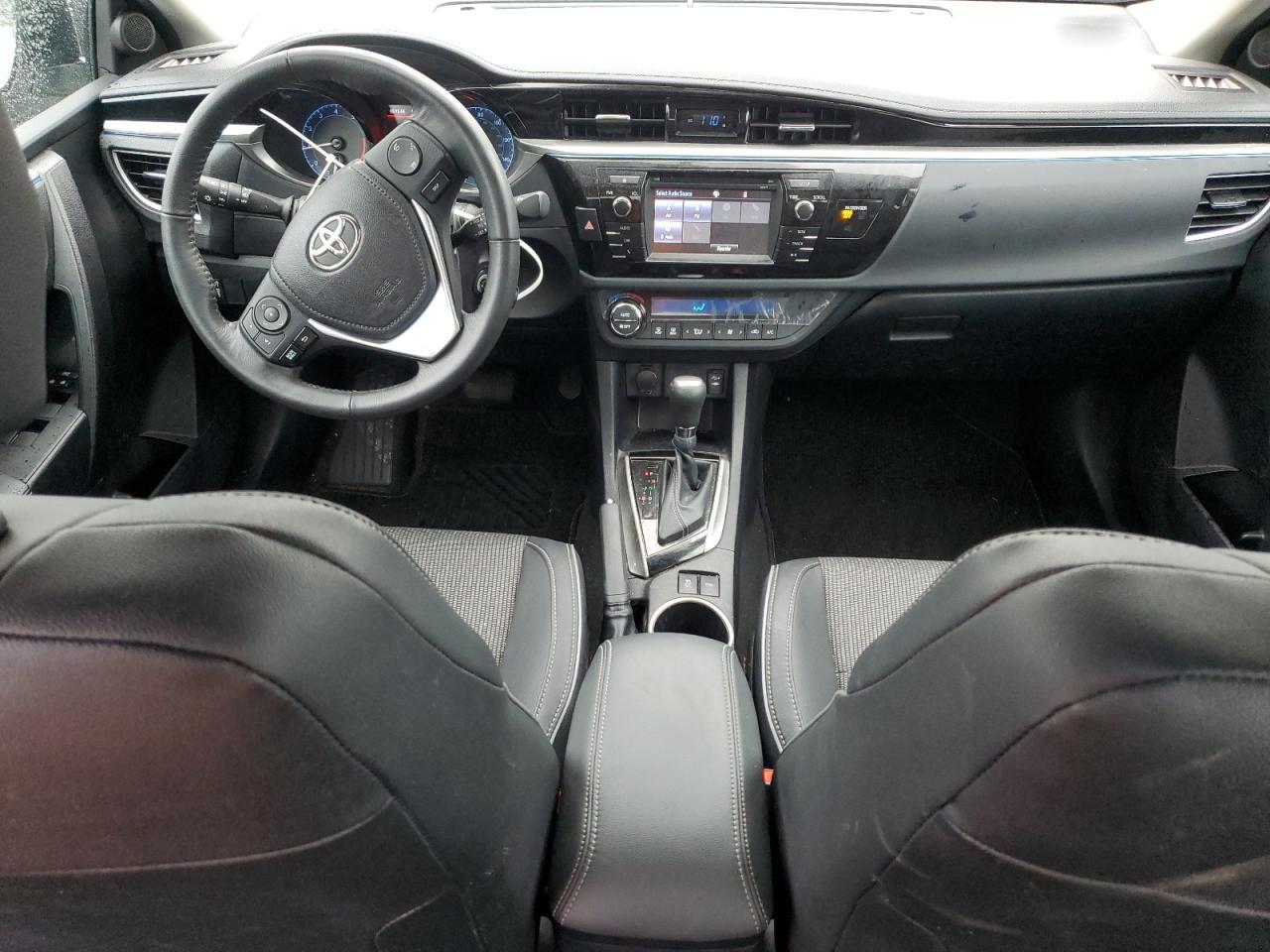 2016 TOYOTA COROLLA