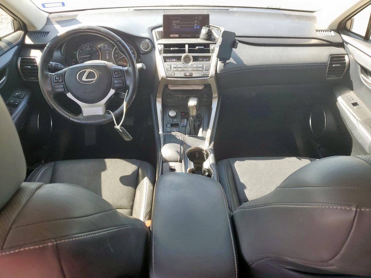 2017 LEXUS NX 200T