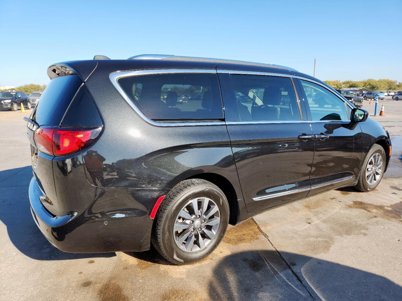 2020 CHRYSLER Pacifica