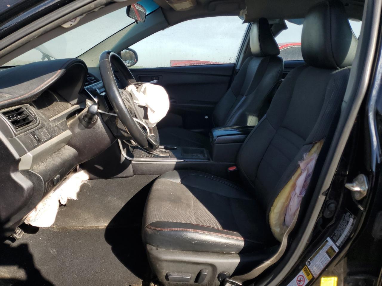 2017 TOYOTA CAMRY