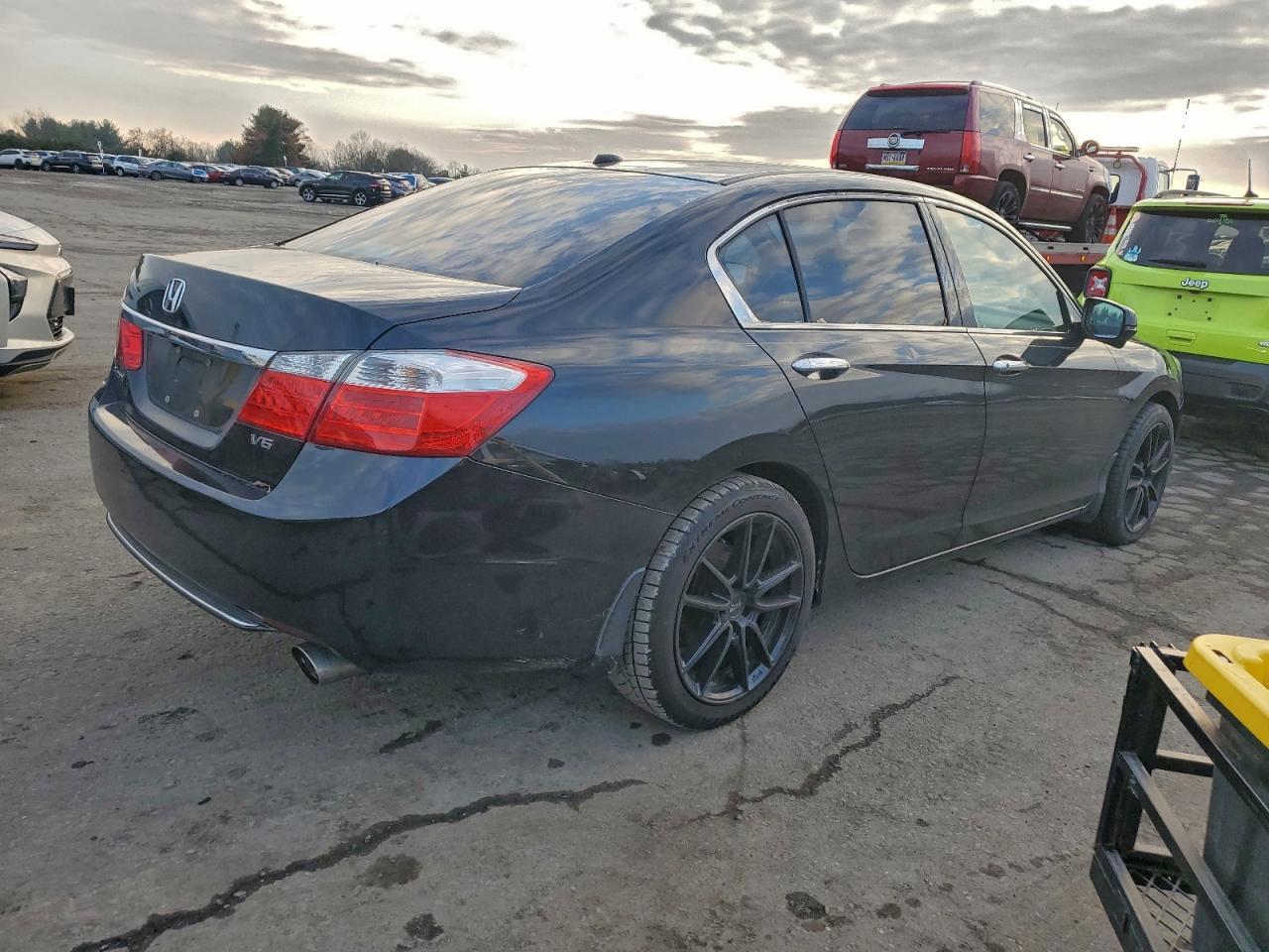 2015 HONDA ACCORD