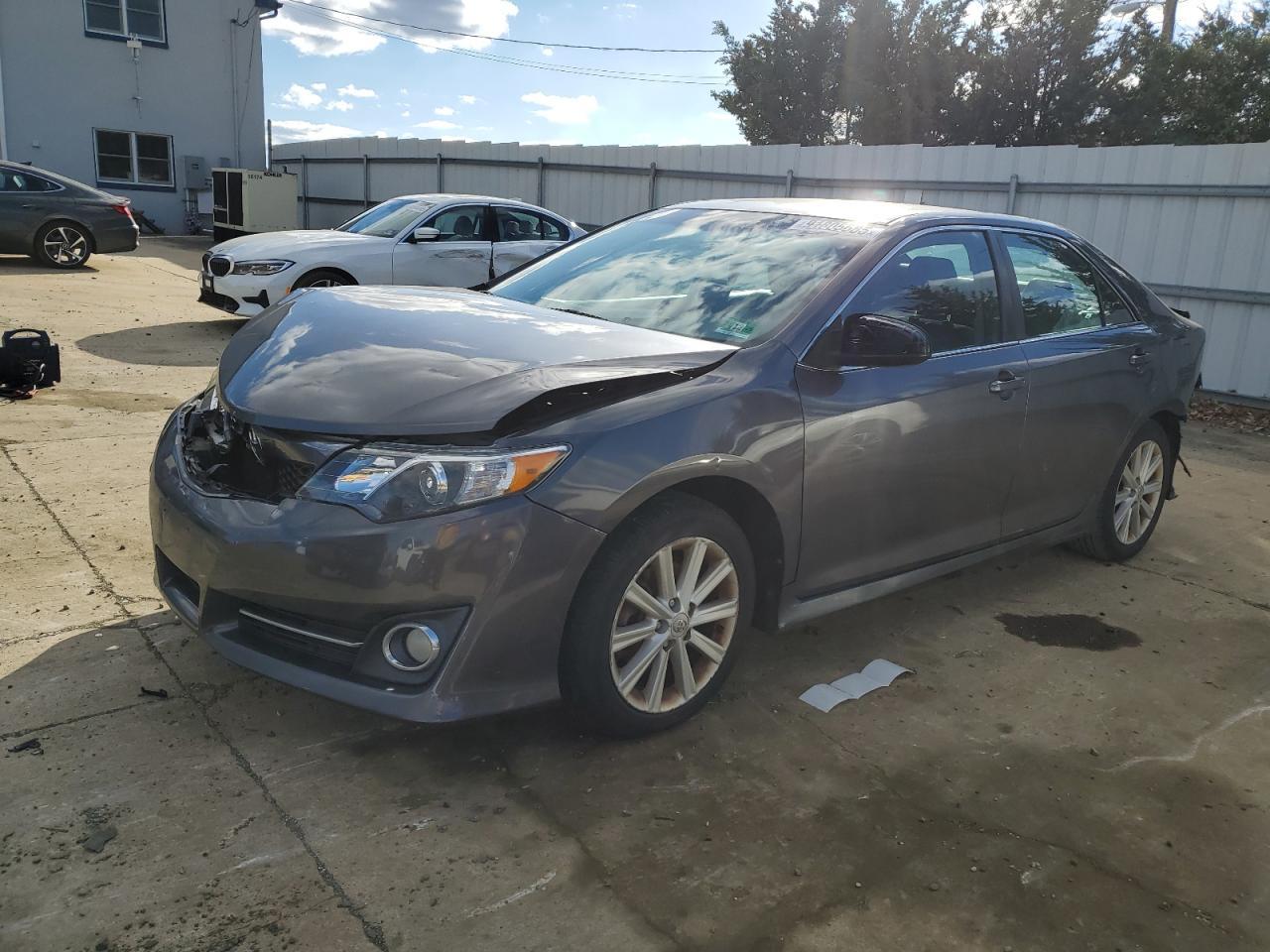 2014 TOYOTA CAMRY