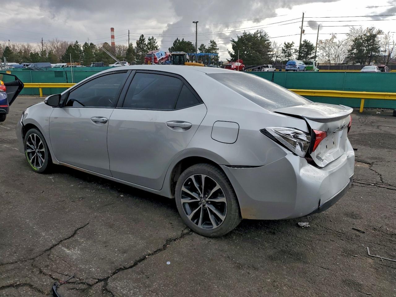 2019 TOYOTA COROLLA