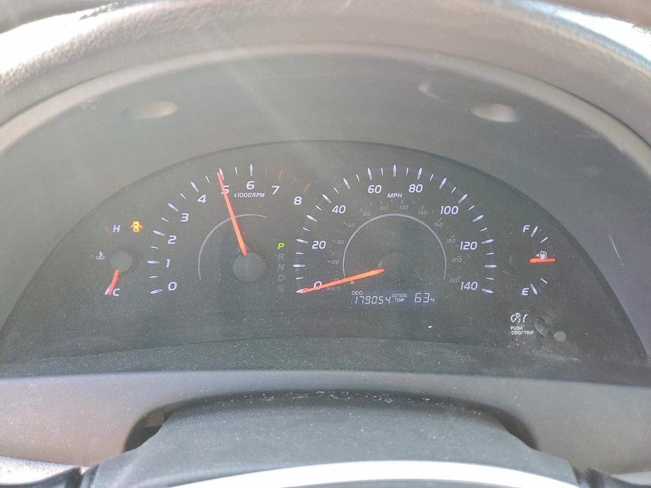 2010 TOYOTA CAMRY