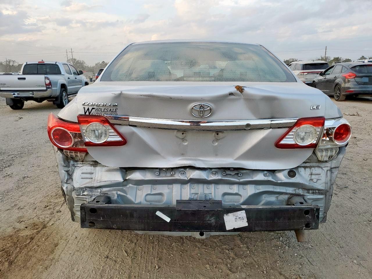 2013 TOYOTA COROLLA