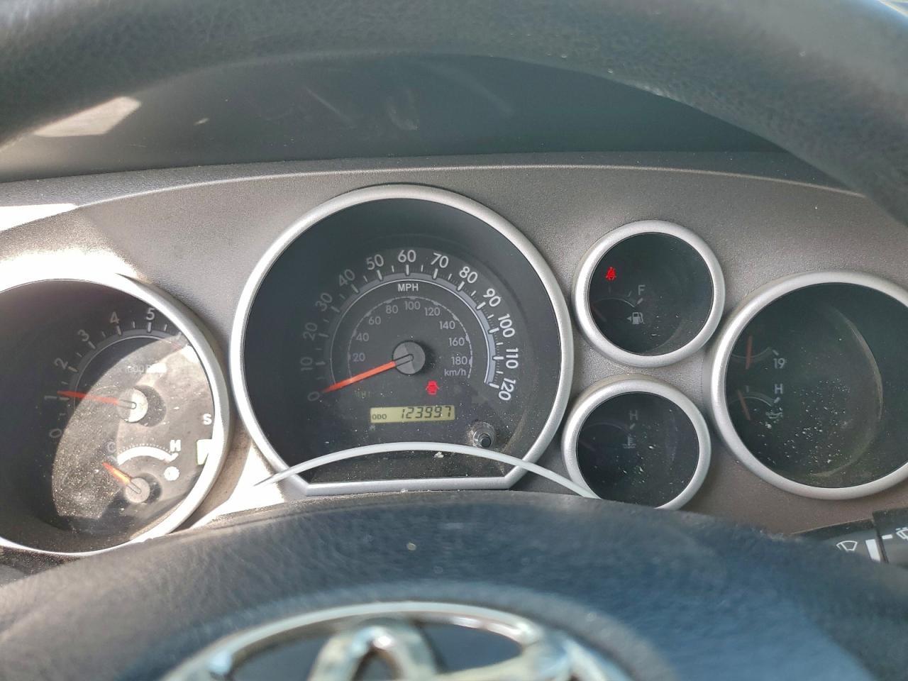 2012 TOYOTA TUNDRA