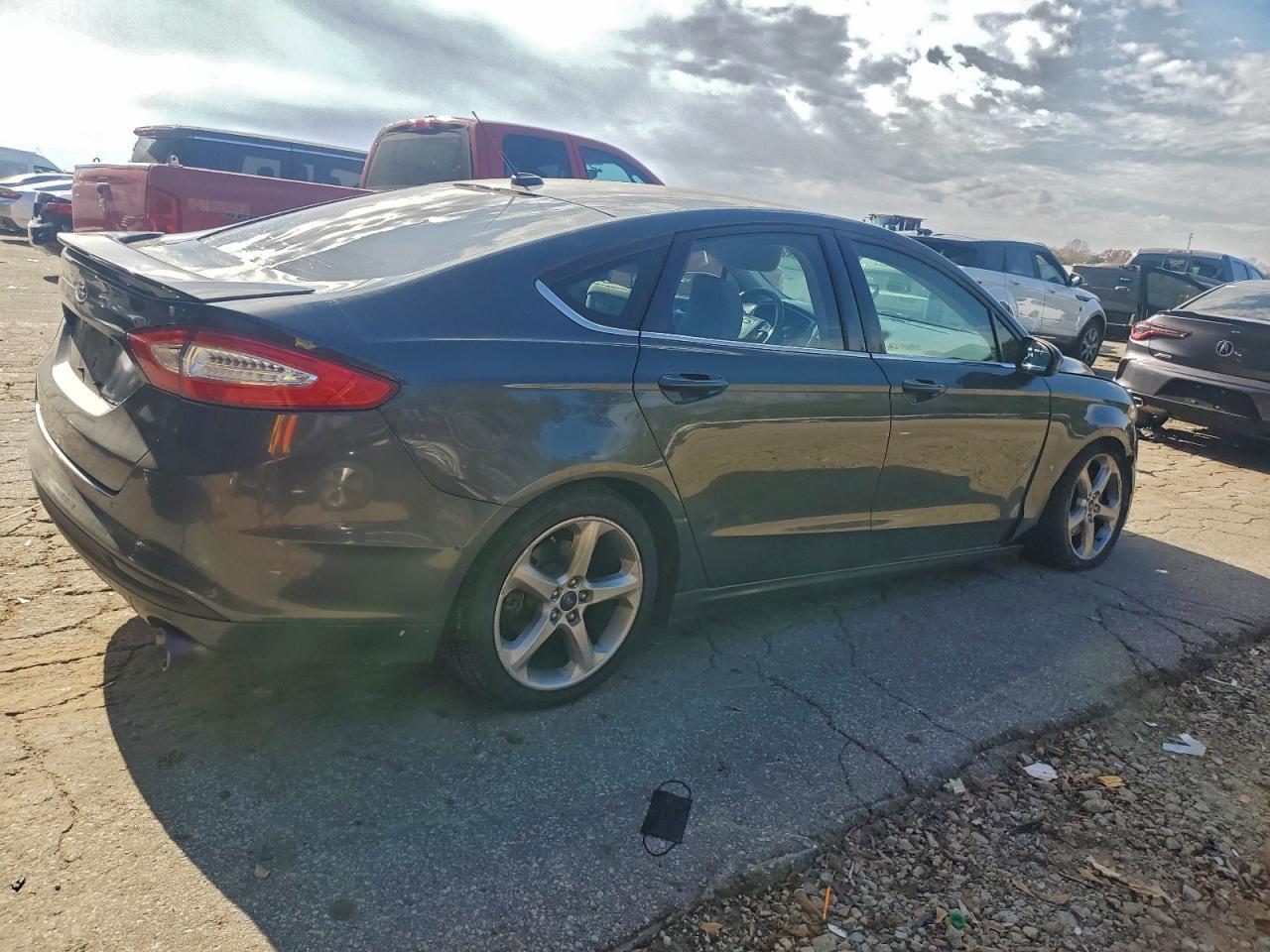 2016 FORD FUSION