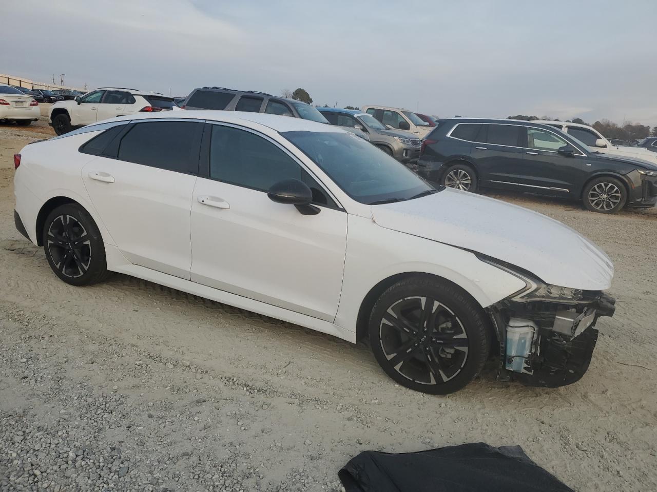 2022 KIA K5