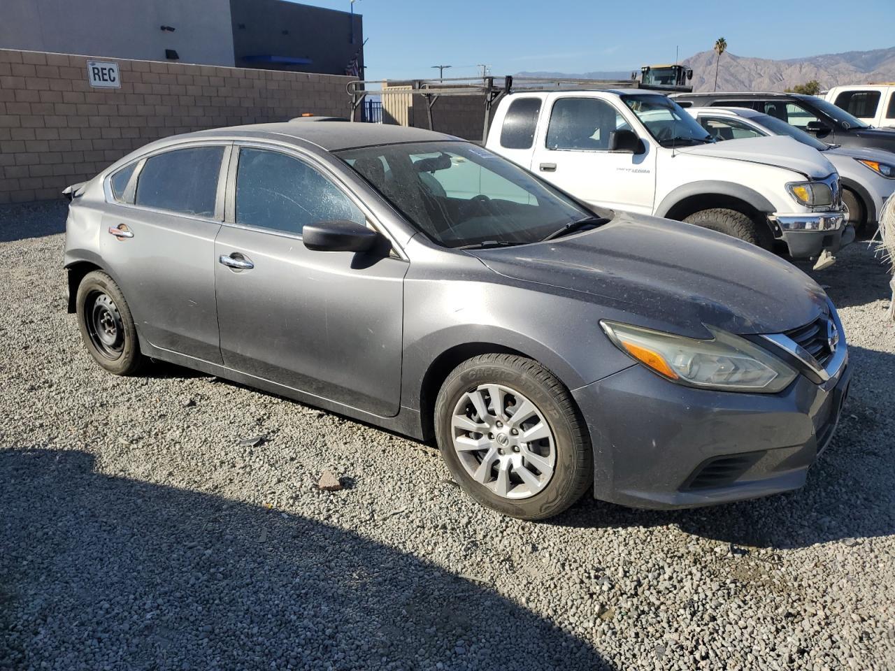 2017 NISSAN ALTIMA