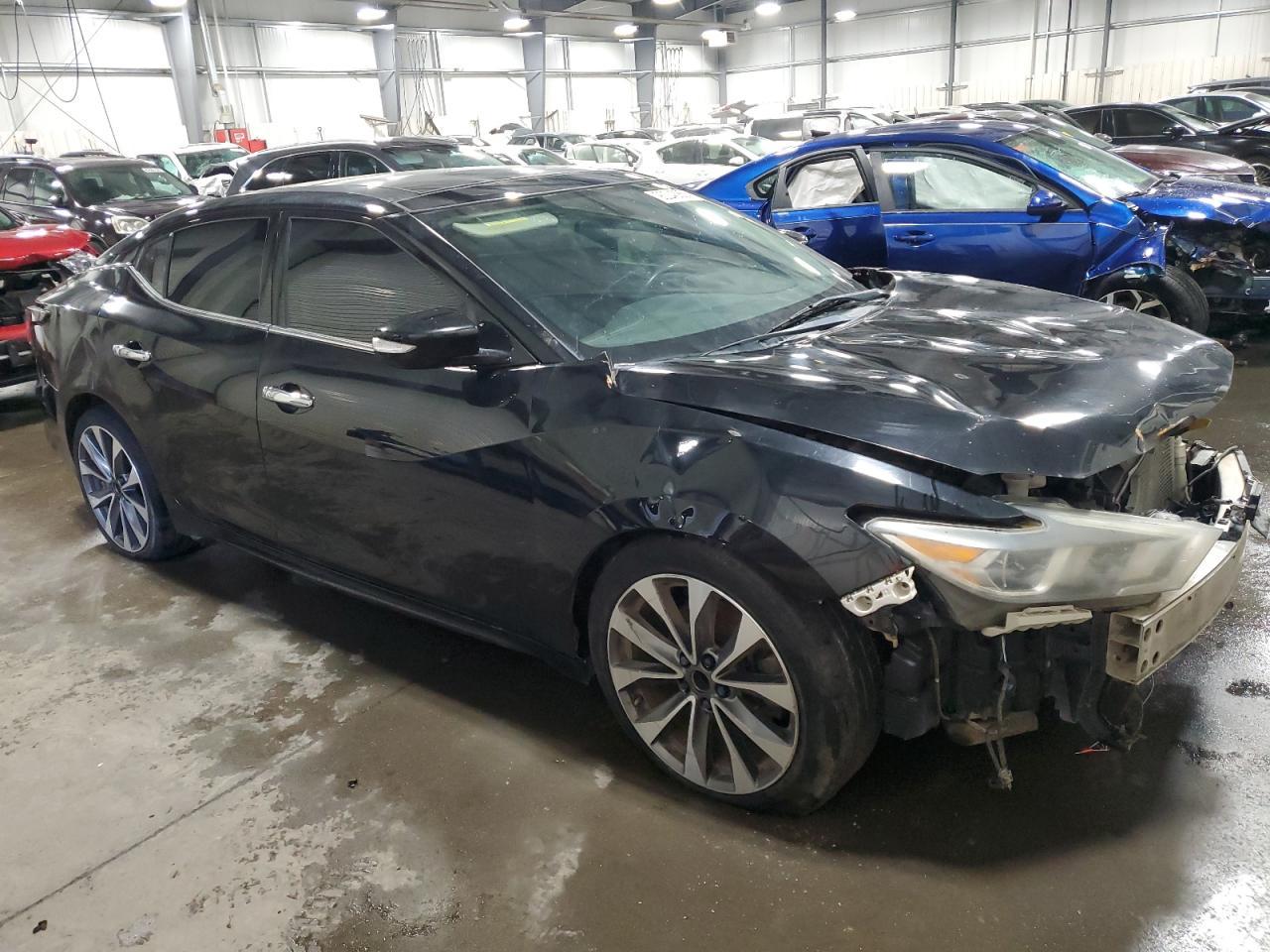2019 NISSAN Maxima