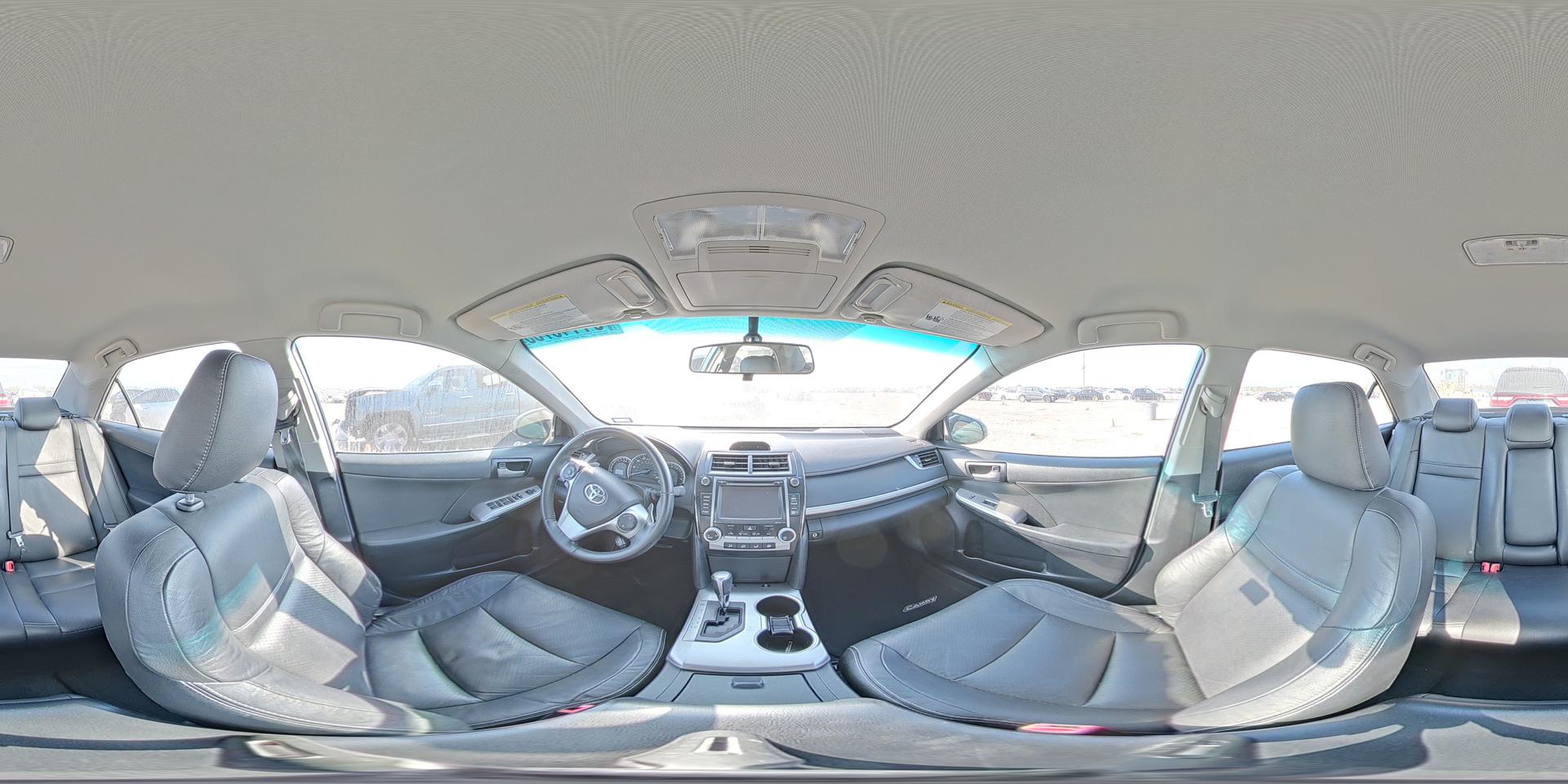 2014 TOYOTA CAMRY
