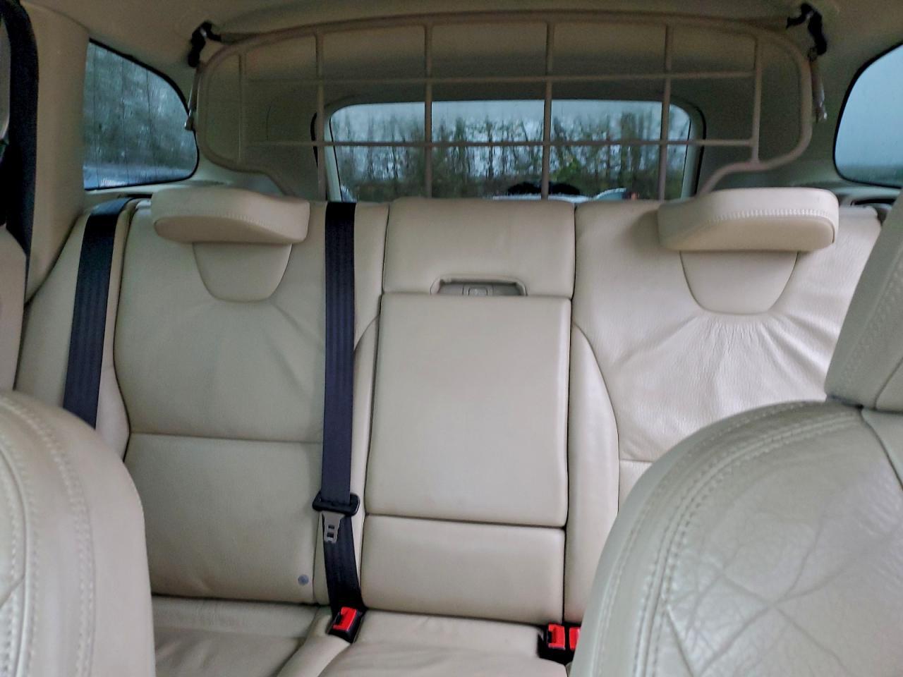 2012 VOLVO XC60