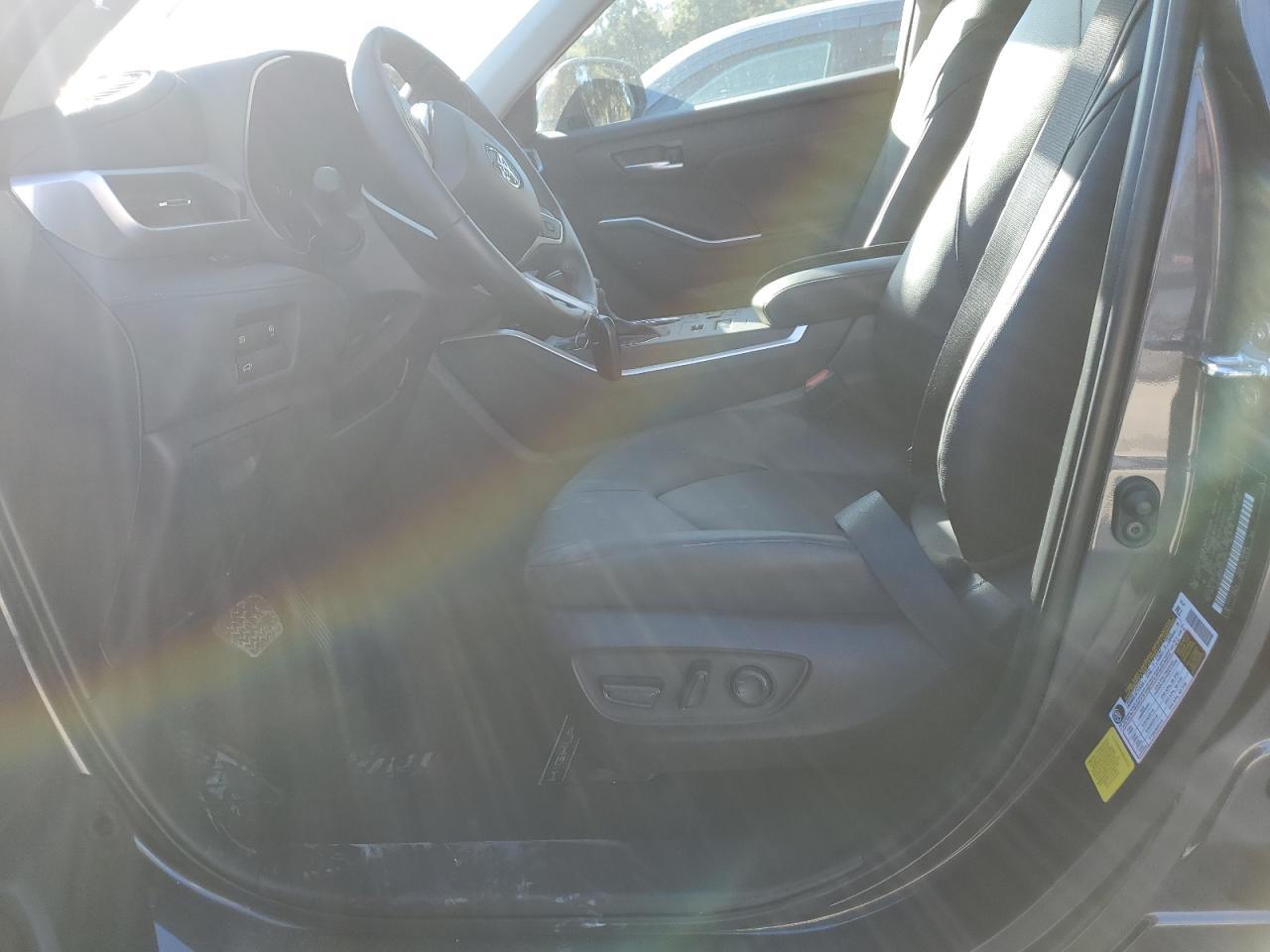 2025 TOYOTA HIGHLANDER