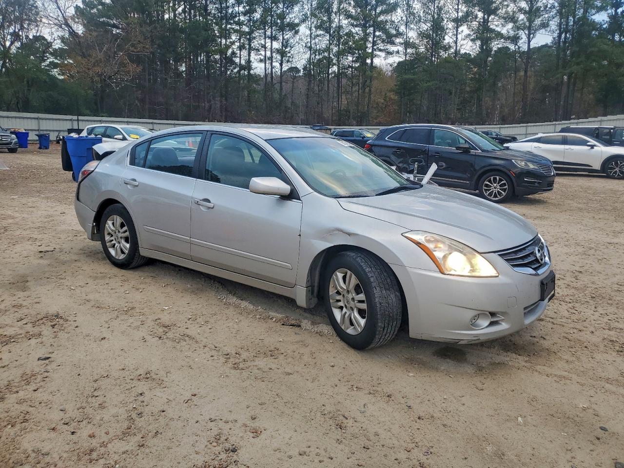 2012 NISSAN ALTIMA
