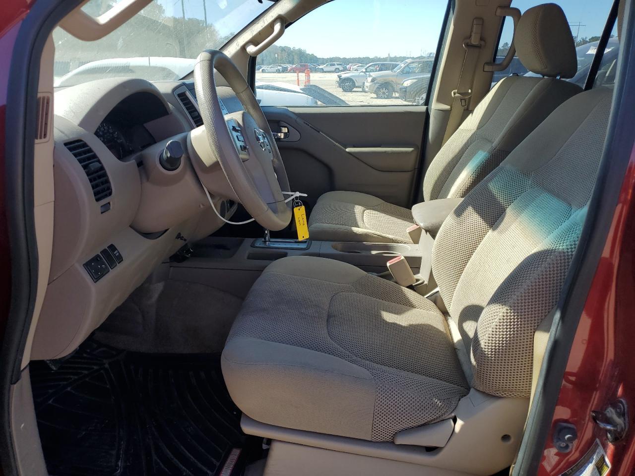 2016 NISSAN Frontier