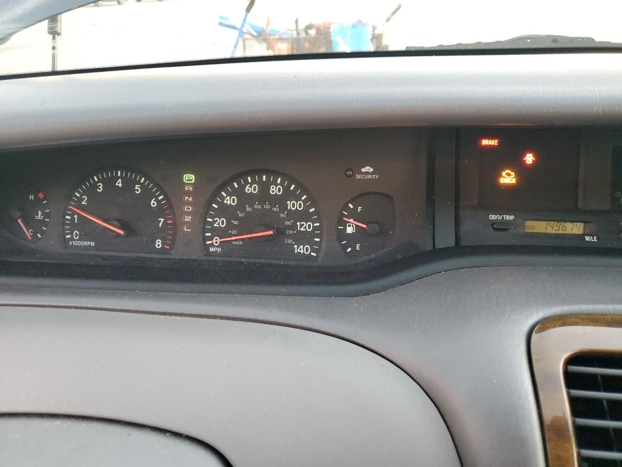 2004 TOYOTA Avalon