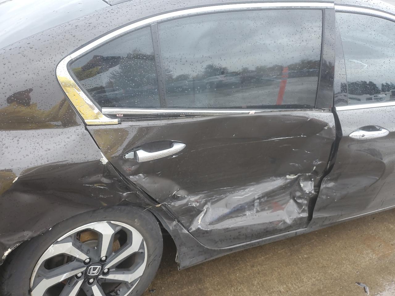 2017 HONDA ACCORD