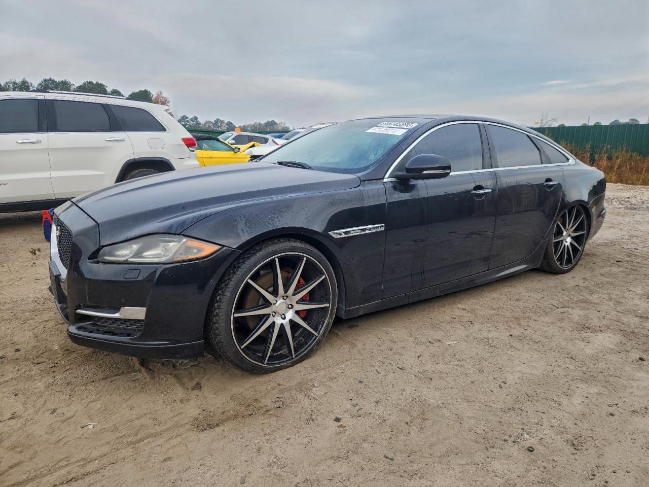 2016 JAGUAR Xj-Series