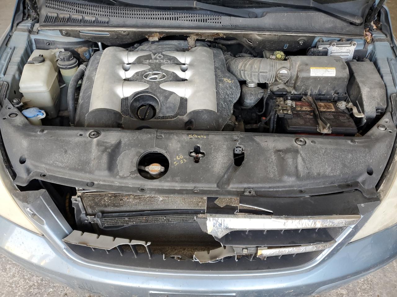 2007 HYUNDAI Entourage